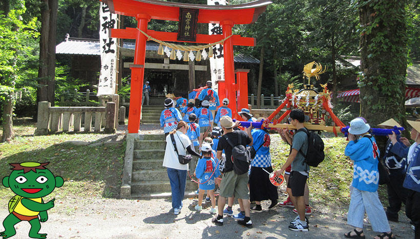 写真：南宮神社（長野県木曽郡木曽町日義鎮座）